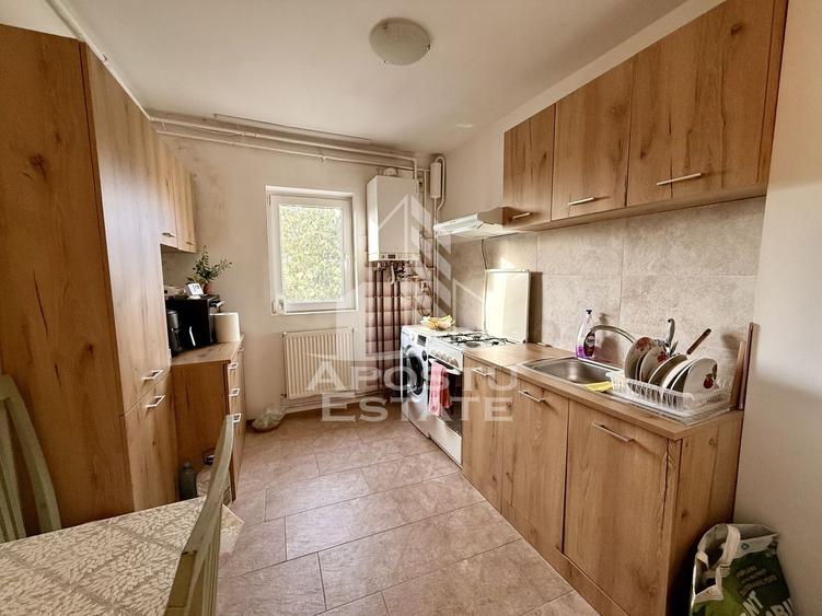 Apartament cu 2 camere decomandat, mobilat în Complex Studențesc