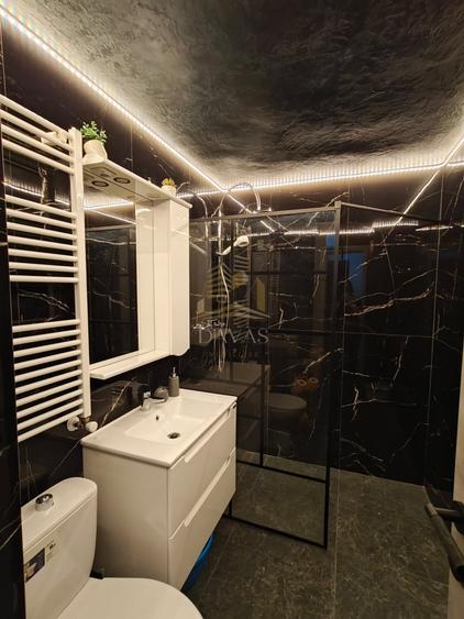 Apartament cu 3 camere decomandat, mobilat în Plopilor