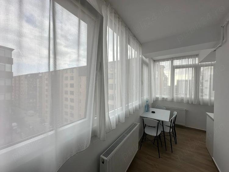 Apartament cu 2 camere decomandat în Roșu