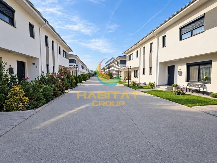 Duplex cu 4 camere cu Canalizare în Central