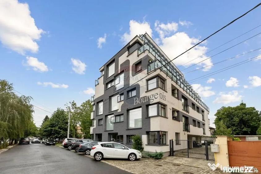 Apartament cu 3 camere decomandat în Malul Mureșului