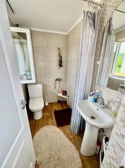 Casă cu 2 camere cu Teren 10199 Mp în Cotmeana