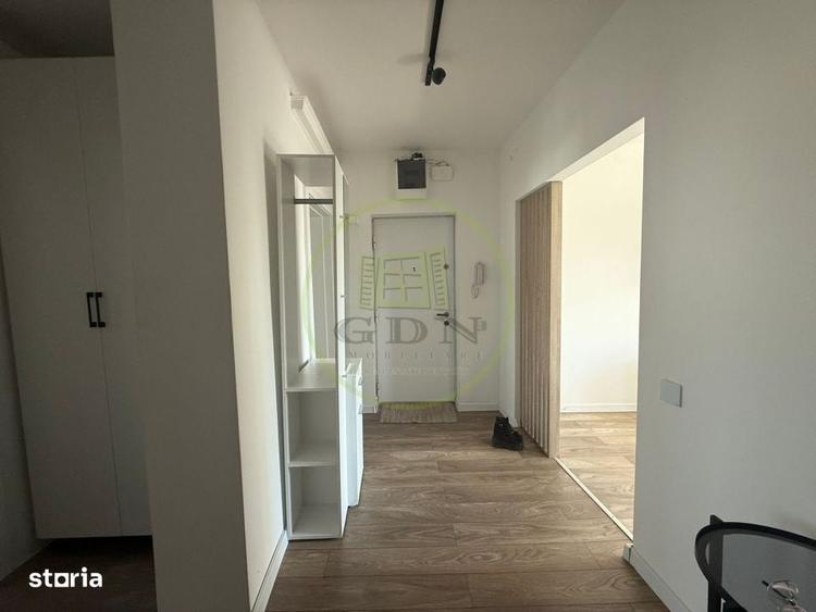 Apartament cu 4 camere decomandat în 1 Mai
