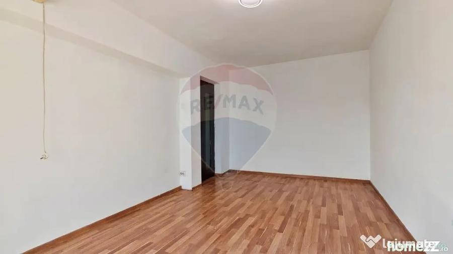Apartament cu 2 camere decomandat în Obor
