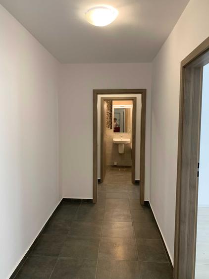 Apartament cu 2 camere decomandat în Circumvalațiunii