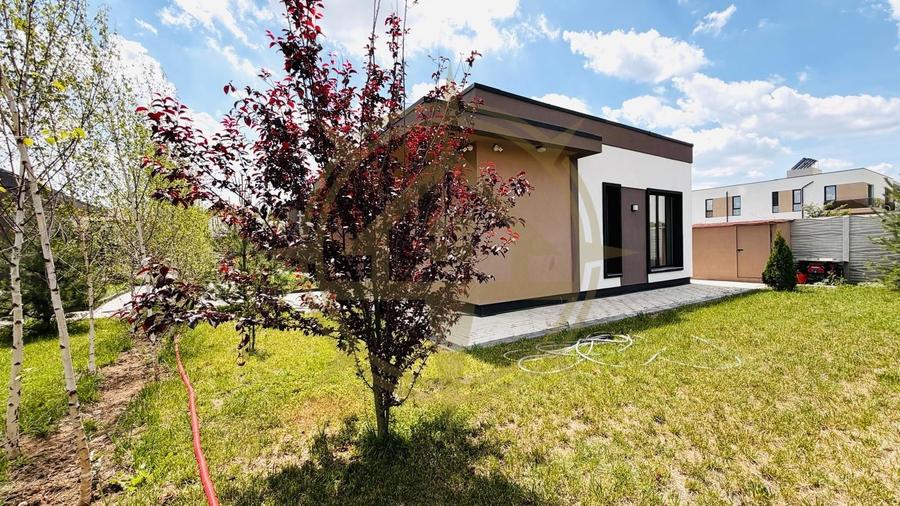 Casă cu 4 camere cu Teren 500 Mp în Corbeanca