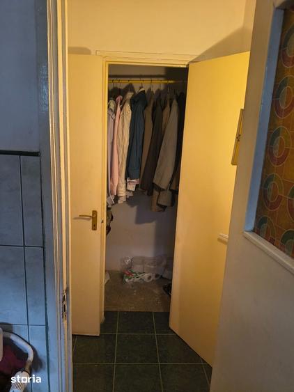 Apartament cu 2 camere semidecomandat în Peneș Curcanul