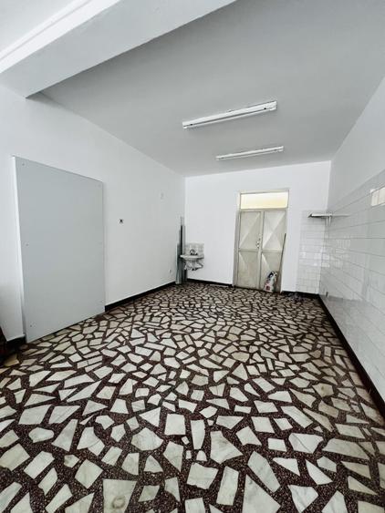 Spațiu comercial, de 40 mp, în Bucovina