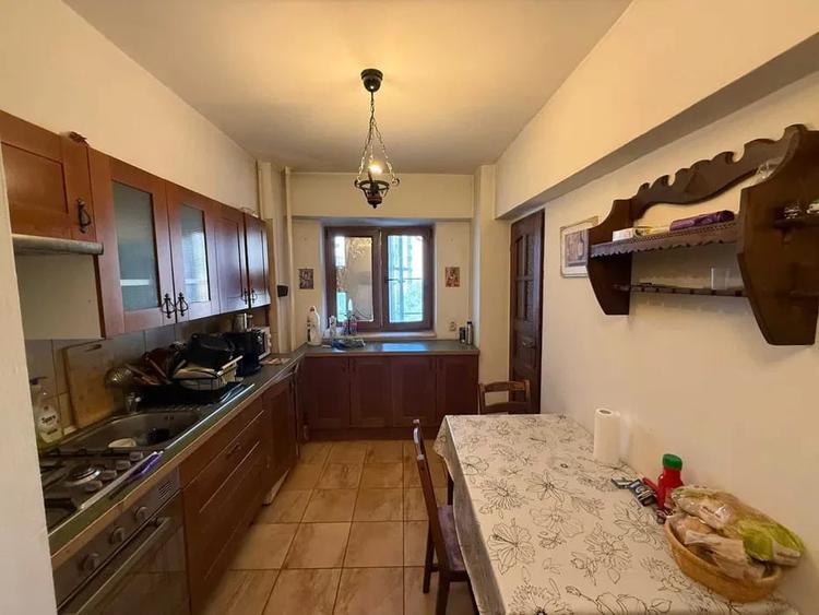 Apartament cu 2 camere decomandat în Mihai Bravu