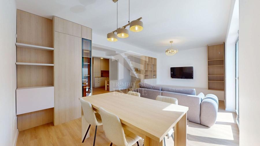 Duplex cu 4 camere cu Canalizare în Exterior Vest