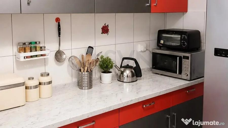 Casă cu 5 camere cu Teren 120 Mp în Colentina