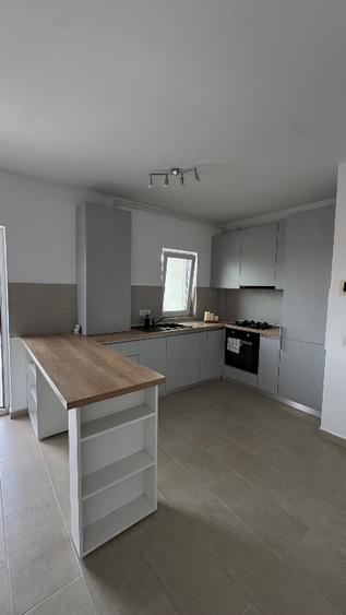 Apartament cu 2 camere semidecomandat în Braytim