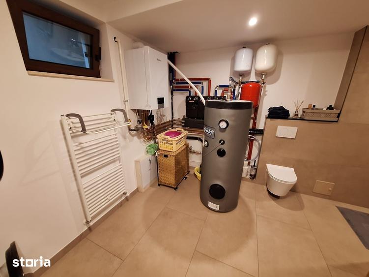 Casa cu finisaje ?i dotari premium - 6