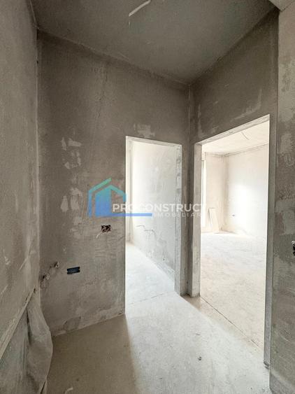 Apartament cu 2 camere decomandat în Giroc