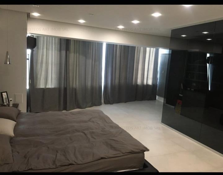 Apartament cu 6 camere decomandat, mobilat în Alba Iulia