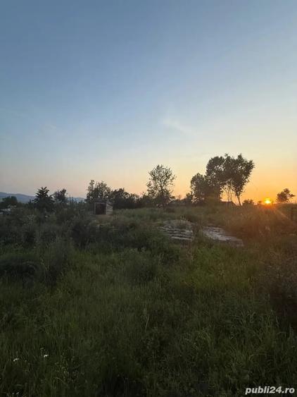Casă cu 2 camere în Buteni
