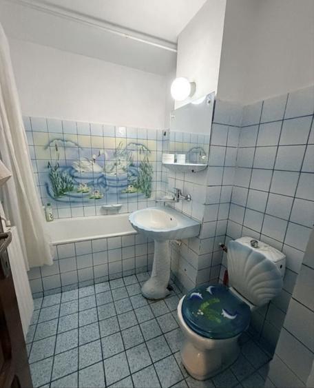 Apartament cu 4 camere decomandat în 1 Mai