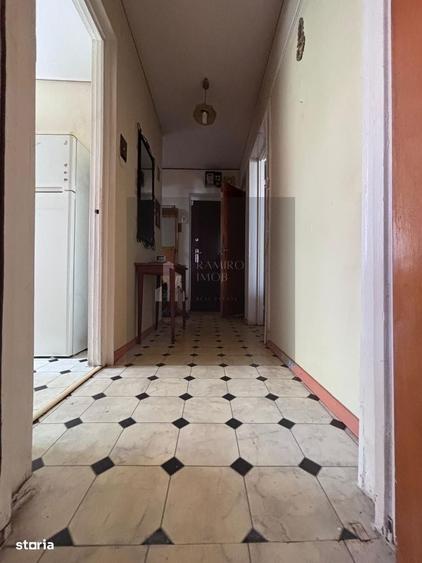 Apartament cu 2 camere decomandat în Alexandru Obregia