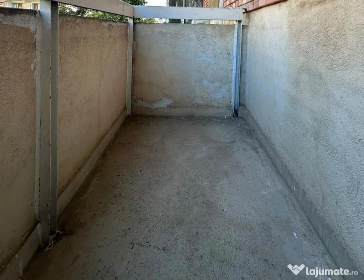 Apartament 3 camere decomandat, zona Calarasilor. - 10