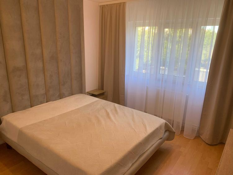 Apartament cu 2 camere decomandat în Lipovei