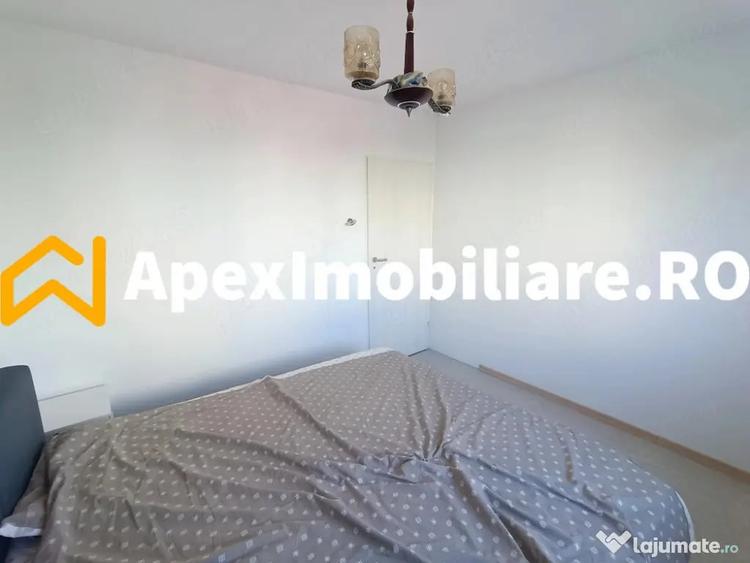 Apartament cu 2 camere decomandat în Victoriei