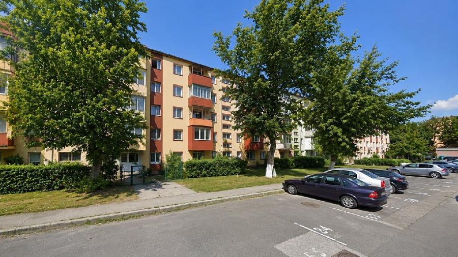 Apartament cu 2 camere în Micro I