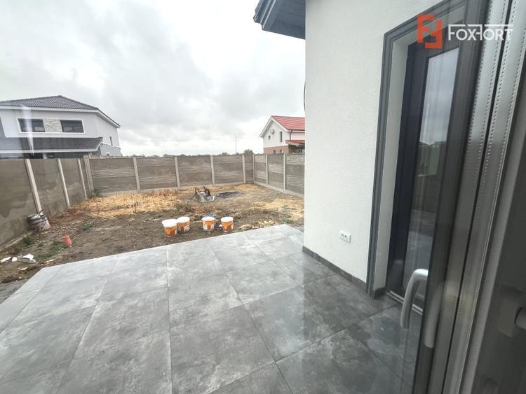 Duplex cu 4 camere cu Teren 273 Mp în Urseni