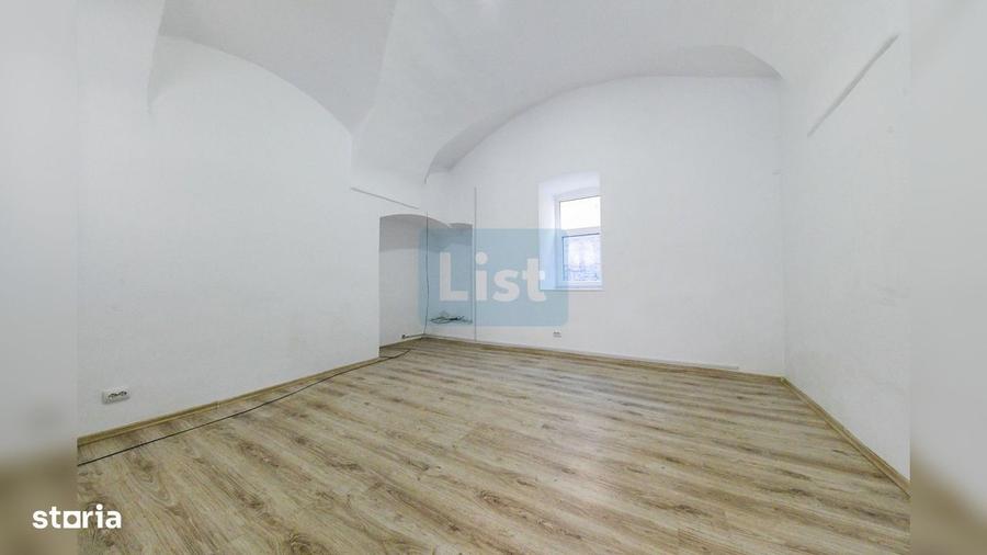 Spațiu comercial, de 40 mp, în Ultracentral