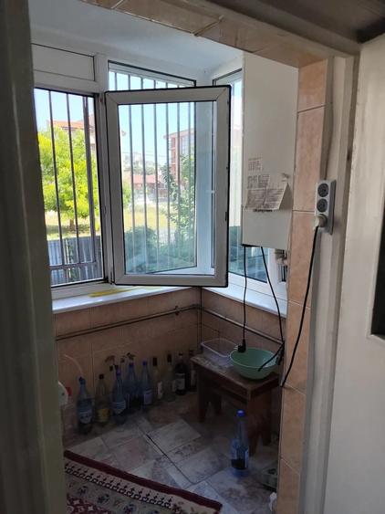 Inchiriez apartament cu doua camere - 3