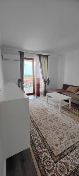 Apartament cu 3 camere decomandat în Valea Lupului