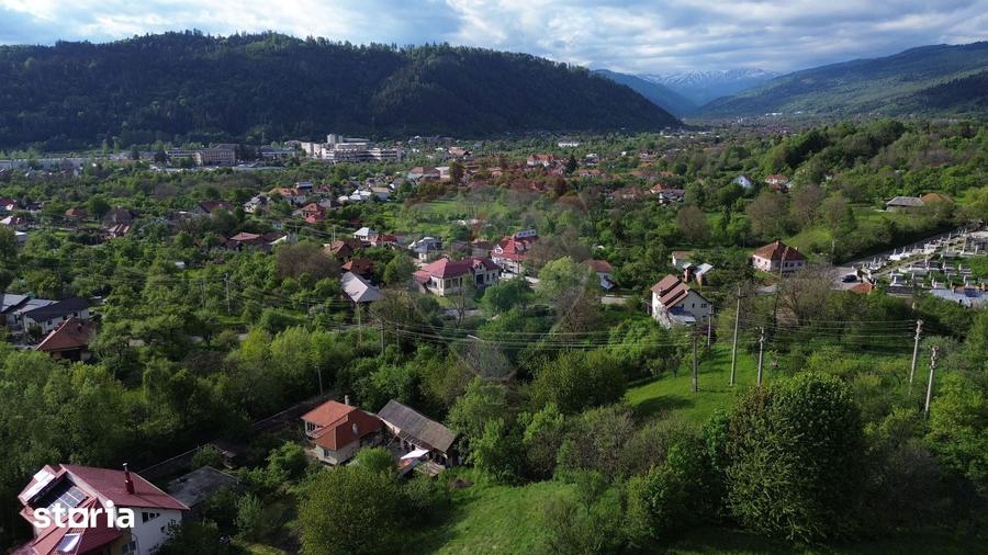 Teren de 3234 mp, în Lerești
