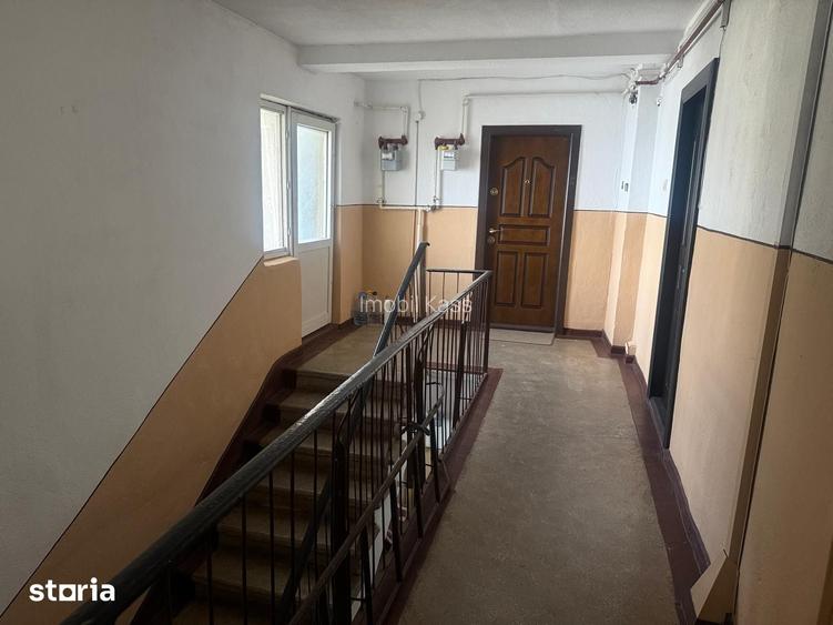 Vanzare apartament 4 camere, mobilat+utilat, Targoviste, micro 3