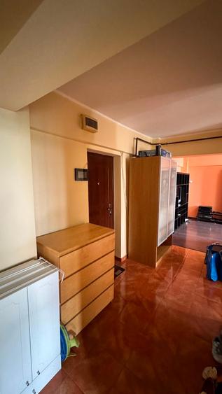 Apartament cu 2 camere în Crângași