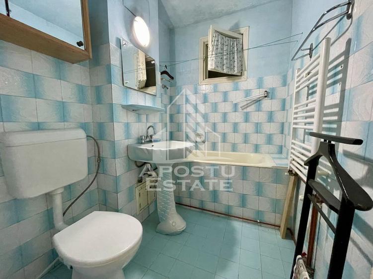Apartament cu 2 camere semidecomandat în Dâmbovița