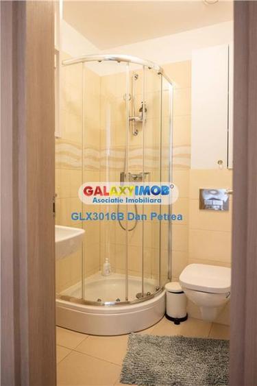 Apartament cu 3 camere semidecomandat, mobilat în Băneasa