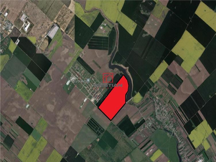Teren de 385000 mp, în Central