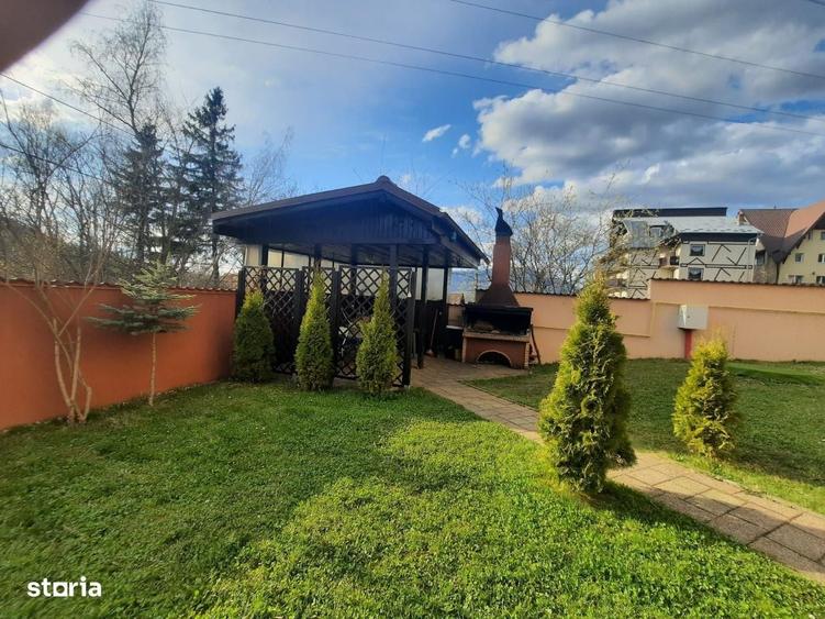 Casă cu 4 camere cu Teren 500 Mp în Predeal