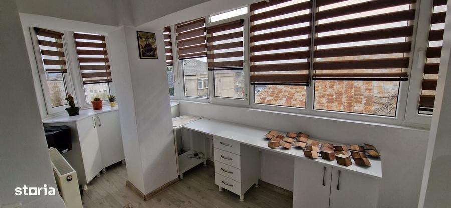 Apartament cu 3 camere decomandat în Fălticeni