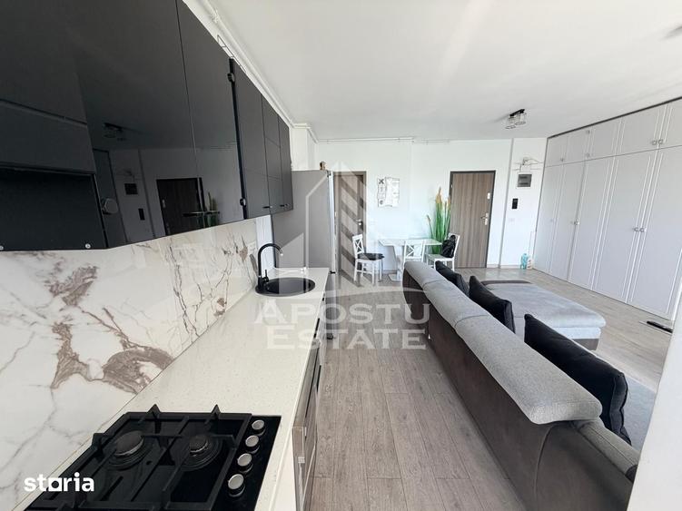 Apartament cu 3 camere în Buziașului