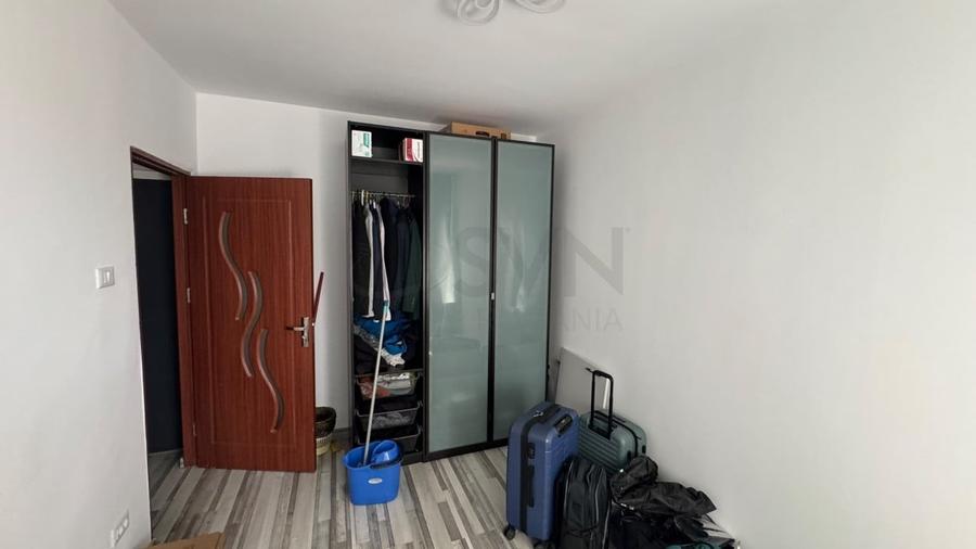 Apartament cu 3 camere decomandat, mobilat în 1 Mai