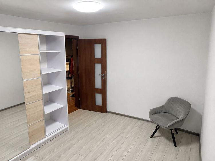 Apartament cu 2 camere decomandat în Iris