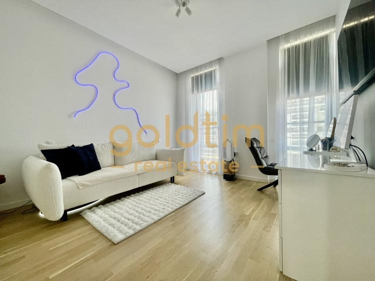 Apartament cu 4 camere decomandat în Aviației