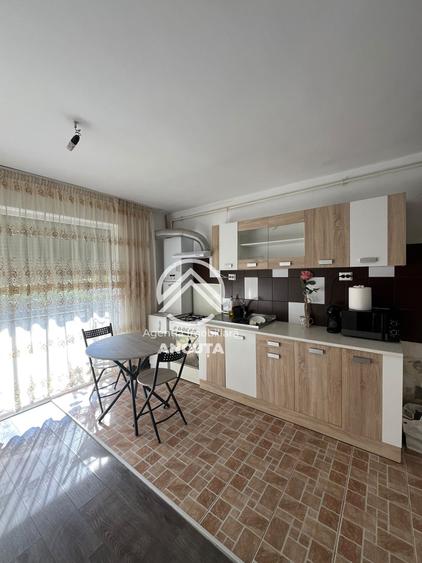 Apartament cu 2 camere semidecomandat în Florești