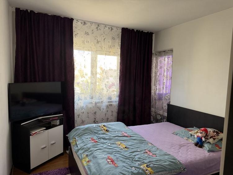 Apartament cu 4 camere în Petros