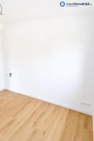 Apartament cu 4 camere în Domnești