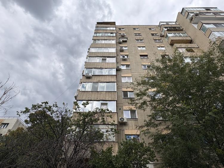 Apartament cu 2 camere semidecomandat în Drumul Taberei