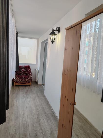 Apartament cu 2 camere decomandat în Florești