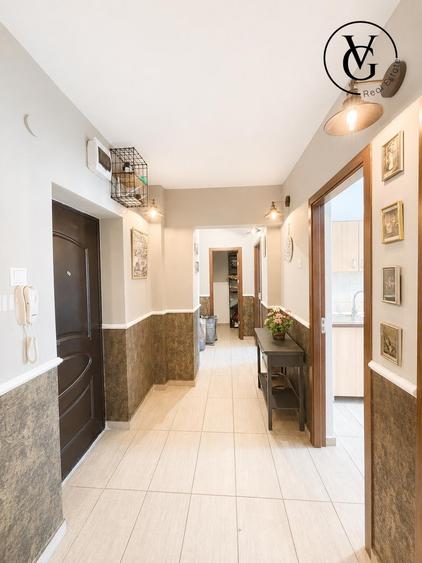 Apartament cu 2 camere decomandat, mobilat în P-ța Unirii