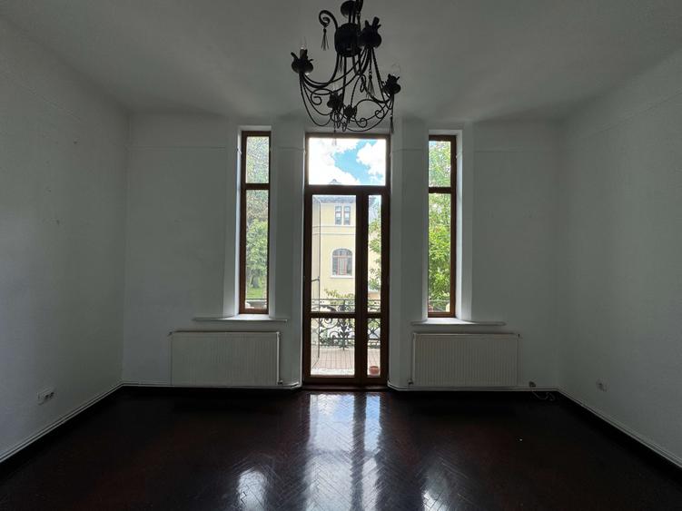 Apartament cu 2 camere decomandat în Copou