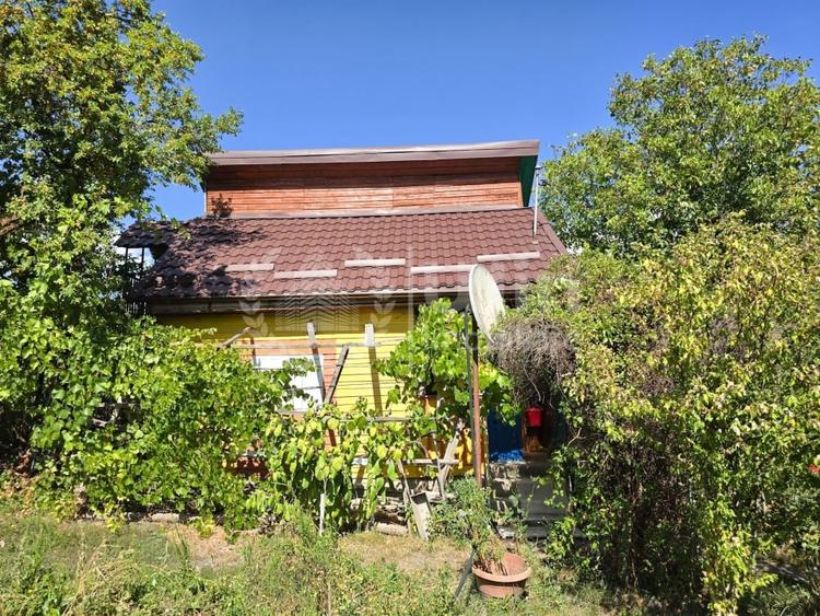 Casă individuală cu 2 camere cu Canalizare în Mociu